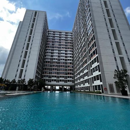 Aha Horizon Suites Sepang Luaran gambar